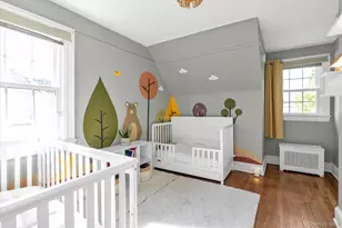26 Latimer Ct, Rockville Centre, NY 11570 - Photo 13