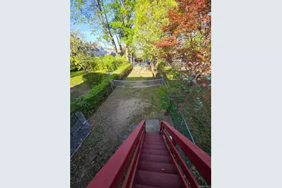 552 Manor Ridge Road, Pelham, NY 10803 - Photo 3