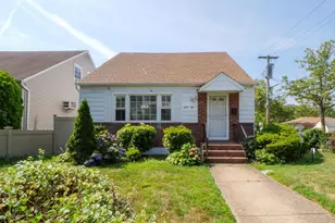 257-04 145th Ave, Rosedale, NY 11422 - Photo 1