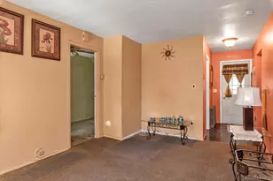 193 Manhattan Ave, West Babylon, NY 11704 - Photo 3