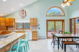 72 Jean Ct, Riverhead, NY 11901 - Photo 23