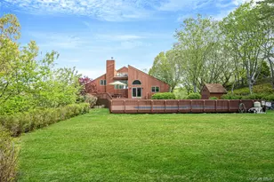 72 Jean Ct, Riverhead, NY 11901 - Photo 15
