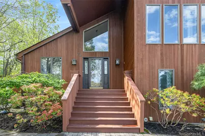 72 Jean Court, Riverhead, NY 11901 - Photo 17