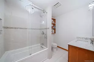 72 Jean Ct, Riverhead, NY 11901 - Photo 29