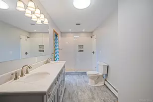 72 Jean Ct, Riverhead, NY 11901 - Photo 33