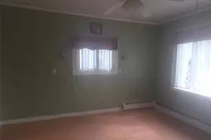 218 Park Ave, Hicksville, NY 11801 - Photo 9