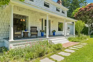 38 Conscience Cir, East Setauket, NY 11733 - Photo 3