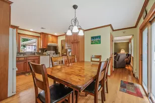 154 Spiral Rd, Holtsville, NY 11742 - Photo 13