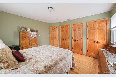 154 Spiral Road, Holtsville, NY 11742 - Photo 23
