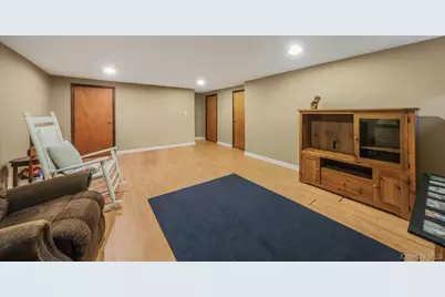154 Spiral Road, Holtsville, NY 11742 - Photo 29