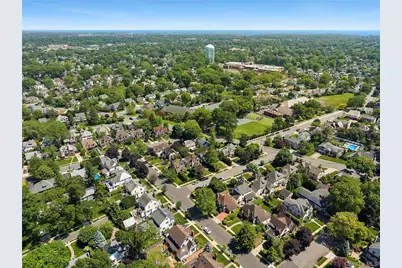 58 Park Lane, Rockville Centre, NY 11570 - Photo 33