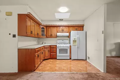 1964 Burke Avenue, Bronx, NY 10469 - Photo 17