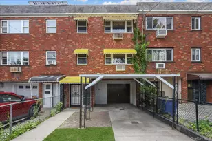 1964 Burke Ave, Bronx, NY 10469 - Photo 29