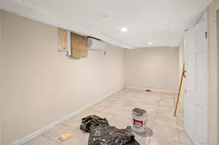 536 Calhoun Ave, Bronx, NY 10465 - Photo 17