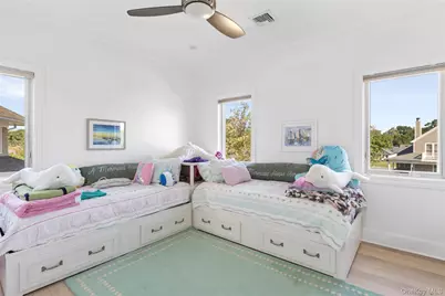 49 Dunlookin Lane, South Jamesport, NY 11970 - Photo 23