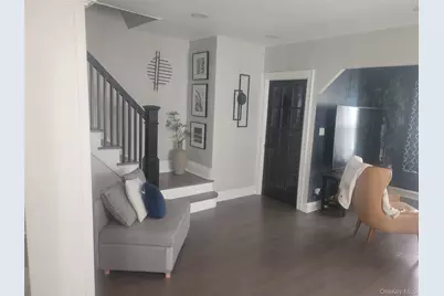 2548 Woodhull Avenue, Bronx, NY 10469 - Photo 11