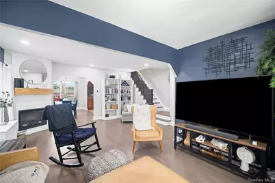 2548 Woodhull Avenue, Bronx, NY 10469 - Photo 5
