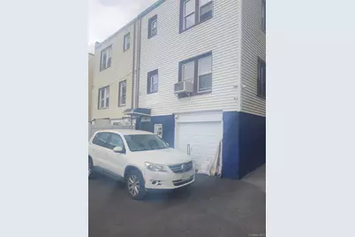 2548 Woodhull Avenue, Bronx, NY 10469 - Photo 23