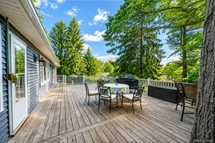 28 Royal Oak Dr, Huntington, NY 11743 - Photo 27