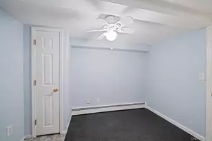 28 Royal Oak Dr, Huntington, NY 11743 - Photo 21