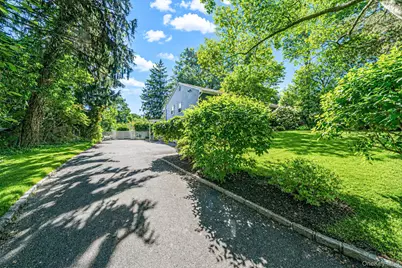 28 Royal Oak Drive, Huntington, NY 11743 - Photo 37