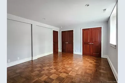 49 Greenridge Avenue, White Plains, NY 10605 - Photo 31