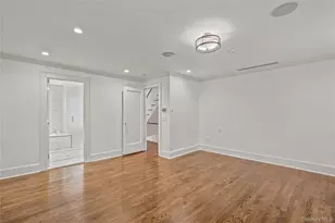 118 4th St, Garden City, NY 11530 - Photo 21