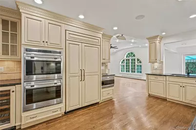 118 4th Street, Garden City, NY 11530 - Photo 9