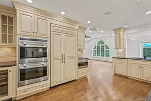 118 4th St, Garden City, NY 11530 - Photo 9