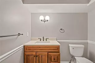 118 4th St, Garden City, NY 11530 - Photo 35