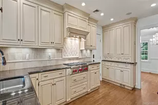 118 4th St, Garden City, NY 11530 - Photo 11