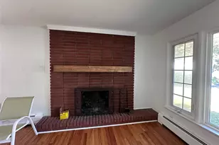 171 Roosevelt Rd, Hyde Park, NY 12538 - Photo 5