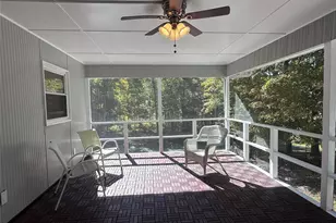 171 Roosevelt Rd, Hyde Park, NY 12538 - Photo 11