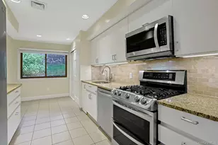 369 Martling Ave, Tarrytown, NY 10591 - Photo 9