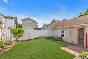 57 Malden Ave, Lynbrook, NY 11563 - Photo 23