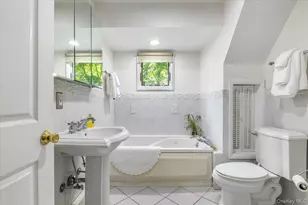 9 W 14th St, Huntington Station, NY 11746 - Photo 23