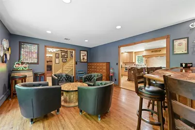28 Maplewood Drive, Northport, NY 11768 - Photo 7
