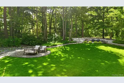 28 Maplewood Drive, Northport, NY 11768 - Photo 31