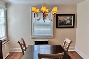 35 Hanson Pl, Malverne, NY 11565 - Photo 11