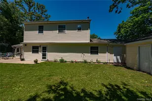 22 Vine St, Centereach, NY 11720 - Photo 19