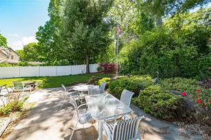 22 Vine St, Centereach, NY 11720 - Photo 23