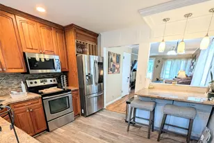 35 E Jackson Ave E, Babylon, NY 11702 - Photo 3