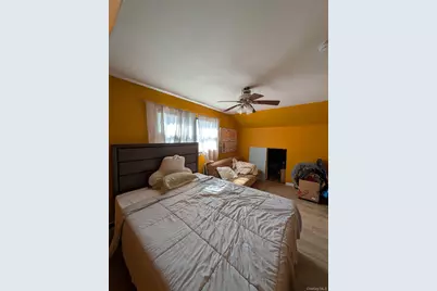 35 E Jackson Avenue E, Babylon, NY 11702 - Photo 15
