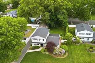 70 Birch St, Lake Grove, NY 11755 - Photo 39