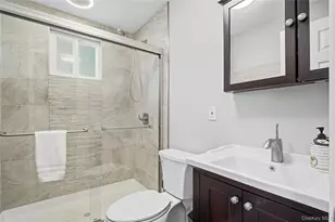 70 Birch St, Lake Grove, NY 11755 - Photo 23