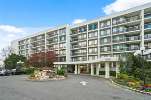 200 High Point Dr, Hartsdale, NY 10530 - Photo 21