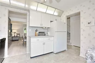 287 Parkside Dr, Suffern, NY 10901 - Photo 11