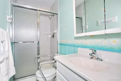 287 Parkside Drive, Suffern, NY 10901 - Photo 17