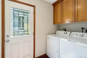 5 Simon Ct, East Northport, NY 11731 - Photo 13