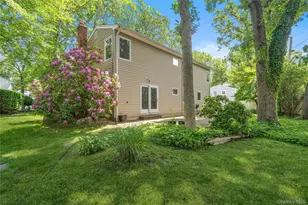 5 Simon Ct, East Northport, NY 11731 - Photo 21